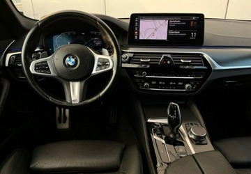 BMW Seria 5 G30-G31 Touring Facelifting 2.0 520d 190KM 2021 BMW Seria 5 M SPORT 4x4 Shadow Line FV 23 2.0 Diesel 190KM, zdjęcie 37