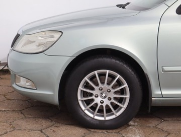 Skoda Octavia II Kombi 1.6 TDI CR DPF 105KM 2009 Skoda Octavia 1.6 TDI, Salon Polska, Klima, zdjęcie 12