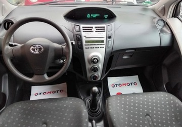 Toyota Yaris II Hatchback 5d 1.3 i VVT-i 86KM 2009 Toyota Yaris 1,3 Benzyna Klima 5 Drzwi Po oplatach z Niemiec, zdjęcie 11