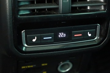 Volkswagen Passat B8 Variant 2.0 TDI SCR 240KM 2016 VW Passat 2.0 BiTDI, Salon Polska, Serwis ASO, zdjęcie 13