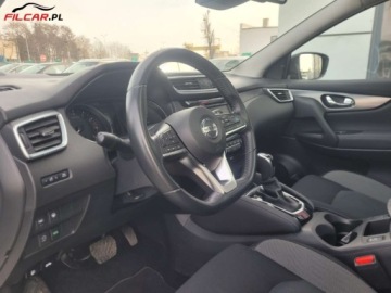 Nissan Qashqai II Crossover Facelifting 1.3 DIG-T  160KM 2019 Nissan Qashqai GWARANCJA Bezwypadkowy AUTOMAT 1-Wlasc. Oryg. przebieg Zami, zdjęcie 4