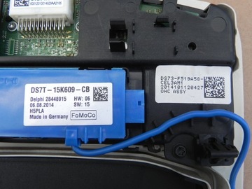 FORD MONDEO MK5 FUSION USA LAMPA POLSTROVÁNÍ OSVĚTLENÍ KABINY IDEALNI
