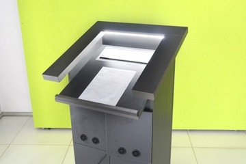 Стильная кафедра К3, металлический каркас, 60х60х115см.