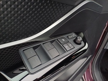 Toyota C-HR I Crossover Facelifting 1.8 Hybrid 122KM 2023 Toyota C-HR 1.8 Hybrid GPF GR Sport 1.8 Hybrid GPF, zdjęcie 21