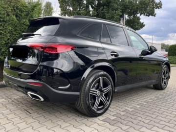 Mercedes GLC C254/X254 Coupe 2.0 300 258KM 2026 300 4M Pakiet AMG Premium + Hak z ESP + Pakiet Night + Kamera 360, zdjęcie 2