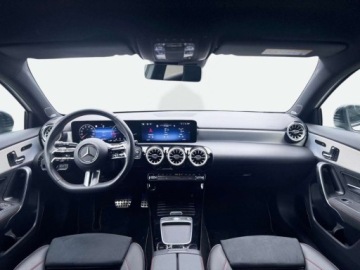 Mercedes Klasa A W177/V177 Hatchback Facelifting 2.0 220d 190KM 2024 Mercedes-Benz Klasa A A 220 d AMG MULTIBEAM LED Burmester Night Kamera, zdjęcie 11