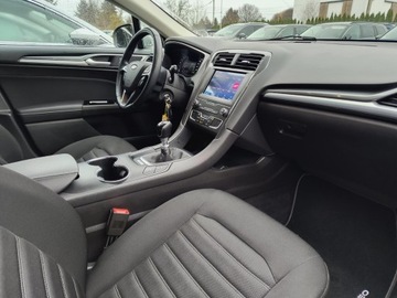 Ford Mondeo V Kombi 2.0 TDCi 150KM 2019 Ford Mondeo Mondeo 2.0TDCi ECOnetic Trend - diesel, zdjęcie 8