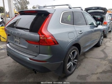 Volvo XC60 II Crossover T5 250KM 2018 Volvo XC 60 2018 VOLVO XC60 T5 MOMENTUM 2.0 Benzyna 250KM, zdjęcie 4