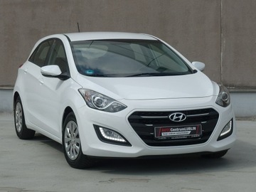 Hyundai i30 II Hatchback 3d Facelifting 1.6 CRDi 110KM 2016 Hyundai i30 1.6 CRDi 110KM/Nawi/Kamera