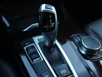 BMW X4 G01 xDrive20i 184KM 2016 BMW X4 xDrive20i, Salon Polska, Serwis ASO, 4X4, zdjęcie 15