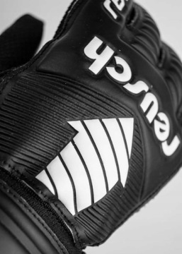 ВРАТАРСКИЕ ПЕРЧАТКИ REUSCH LEGACY ARROW SOLID ЮНИОРСКИЕ, РАЗМЕР 6