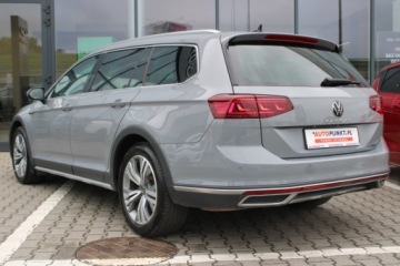 Volkswagen Passat B8 Variant Facelifting 2.0 TDI SCR 200KM 2023 Volkswagen Passat ALLTRACK Executive 4x4, zdjęcie 5