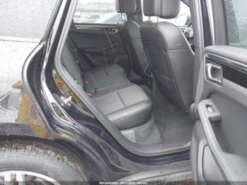 Porsche Macan 2023 Porsche Macan 2023 PORSCHE MACAN T 2.0 Benzyna 261KM, zdjęcie 12