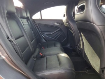 Mercedes CLA C117 2018 Mercedes-Benz CLA 250 2018 2.0 Benzyna 208KM, zdjęcie 3