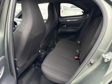 Toyota Aygo X 1.1 VVT-i 72KM 2023 Toyota Aygo X 1.0 VVT-i Style CVT 1.0 VVT-i Style, zdjęcie 13