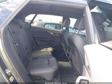 Audi Q8 2021 Audi Q8 2021 AUDI Q8 PREMIUM PLUS 55 TFSI QUATTRO TIPTRONIC 3.0 Benzyna, zdjęcie 11