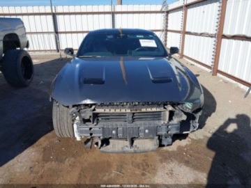 Ford Mustang VI Fastback Facelifting 5.0 Ti-VCT 450KM 2022 Ford Mustang Gt Premium Fastback 2022 5.0 Benzyna 450KM, zdjęcie 7