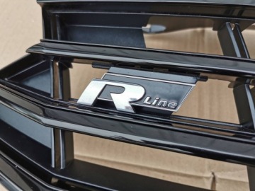 VW PASSAT B8 3G0 R-LINE LIFT 19- РЕШЕТКА РАДИАТОРА ПЕРЕДНЯЯ ЧЕРНАЯ 3G0853653K