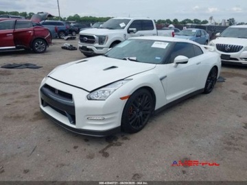 Nissan GT-R 2016