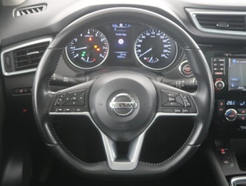 Nissan Qashqai II Crossover Facelifting 1.2 DiG-T 115KM 2018 Nissan Qashqai 1.2 DIG-T, Salon Polska, Navi, zdjęcie 14