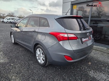 Hyundai i30 II Wagon 1.6 CRDi 110KM 2013 Hyundai i30 1.6 CRDI 110KM Xenon Panorama PDC Skory Serwis Oplacony 1.6, zdjęcie 6