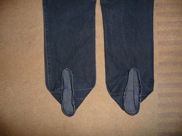 Spodnie dżinsy MUSTANG W32/L32=42/103cm jeansy TRAMPER