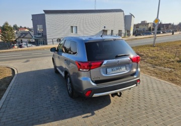 Mitsubishi Outlander III SUV Facelifting 2015 2.0 MIVEC 150KM 2016 Mitsubishi Outlander LIFT 2.0 150KM Kamera 1-Wlasciciel Ks.Serwisowa 2.0, zdjęcie 3