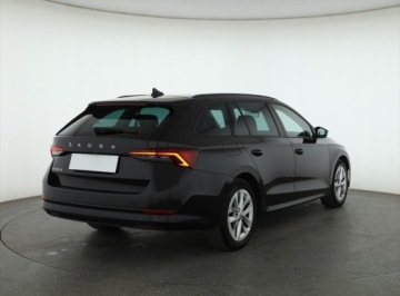 Skoda Octavia 2021 Skoda Octavia 1.5 TSI, Salon Polska, zdjęcie 4