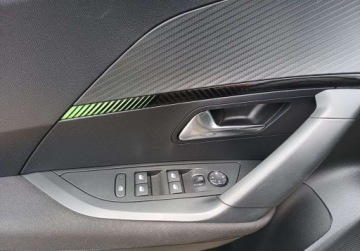 Peugeot 2008 II SUV 1.2 PureTech 100KM 2023 Peugeot 2008 241 Active 102 KM I wl. GWARANCJA FV23 1.2 Benzyna, zdjęcie 21