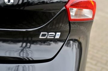 Volvo V40 II Hatchback Facelifting 2.0 D2 120KM 2017 Volvo V40 2.0 D2 Lift R-Desing Full Led Navi, zdjęcie 33