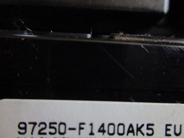 Панель кондиционера Kia Sportage IV 97250-F1400AK5