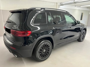 Mercedes GLB SUV Facelifting 2.0 220 190KM 2025 MERCEDES-BENZ GLB 220 4-Matic AMG Line 2.0 (190KM) 2025, zdjęcie 3