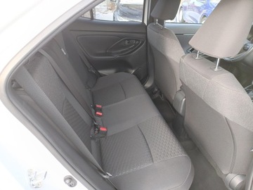 Toyota Yaris IV Cross 1.5 Hybrid 116KM 2024 Toyota Yaris Cross Hybrid 1.5 Style AWD 1.5 Hybrid, zdjęcie 10