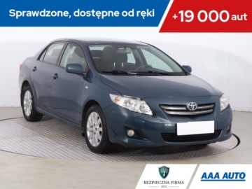 Toyota Corolla X Sedan 1.4 D-4D 90KM 2008