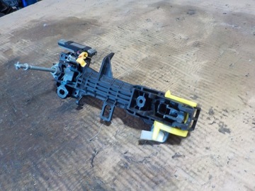 AVENSIS III KLIKA LEVÝ PŘEDNÍ 3PIN