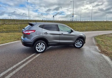 Nissan Qashqai II Crossover 1.2 DIG-T 115KM 2014 Nissan Qashqai Nissan Qashqai 1.2 DIG-T N-Vision 1.2 Benzyna 115KM, zdjęcie 3