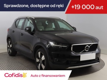 Volvo XC40 Crossover 2.0 D4 190KM 2018 Volvo XC40 D4 AWD, 187 KM, 4X4, Automat, Skóra