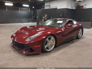 Ferrari 2015 Ferrari F12berlinetta 2015 FERRARI F12 BERLINETTA 6.3 Benzyna 731KM, zdjęcie 1