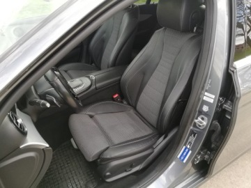 Mercedes Klasa E W214 Sedan Plug-In 2.0 300de 313KM 2023 Mercedes-Benz E 300e 4 Matic Hybryda Plug-in, zdjęcie 26