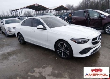 Mercedes Klasa C W206 Limuzyna 2.0 300 258KM 2022 Mercedes-Benz Klasa C MERCEDES-BENZ C 300 4MATIC 2.0 Benzyna 259KM