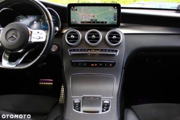 Mercedes GLC C253 SUV Facelifting 2.9 400d 330KM 2020 Mercedes-Benz GLC Mercedes-Benz GLC 400 d 4Matic 9G-TRONIC AMG Line 2.9, zdjęcie 29
