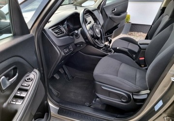 Kia Carens IV Minivan 2.0 GDI 166KM 2014 Kia Carens 2,0 Benzyna 166KM 7-Osob Navi Kamera Led 2.0 Benzyna 166KM, zdjęcie 4
