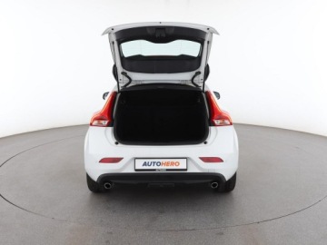 Volvo V40 II Hatchback Facelifting 2.0 D2 120KM 2018 Volvo V40 automat niski przebieg navi PDC tempomat, zdjęcie 18