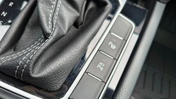 Volkswagen Arteon Fastback Facelifting 2.0 TSI 190KM 2022 Volkswagen Arteon Shooting Brake R-Line 2.0TSI 19, zdjęcie 35