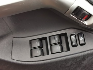 Toyota Verso Minivan 2.0 D-4D 126KM 2010 TOYOTA VERSO 2.0 D-4D 126KM , Monitory DVD, Serwis, Stan bardzo dobry, zdjęcie 4