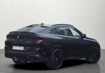 BMW X6 G06 M SUV 4.4 M50i 530KM 2021 BMW X6 M50i xDrive Dealer BMW Bonkowscy Gorzow Wlkp. 4.4 Benzyna 530KM, zdjęcie 1