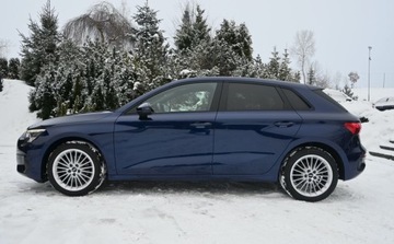 Audi A3 8Y Sportback 1.5 35 TFSI 150KM 2022 Audi A3 Sportback 1,5 TSI 150 KM SPORT BACK Full Led Nawigacja Virtual tac, zdjęcie 2