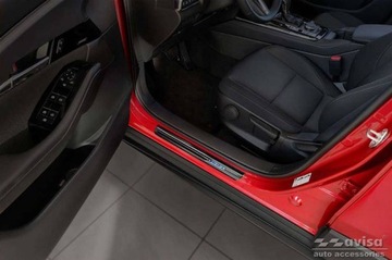 MAZDA CX-30 VRSTVA  PRAHU NA PRAHY