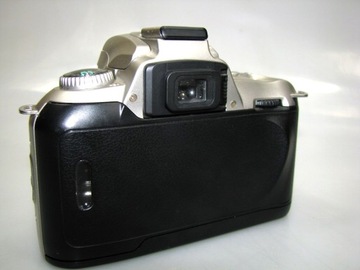 APARAT NIKON F55 - body