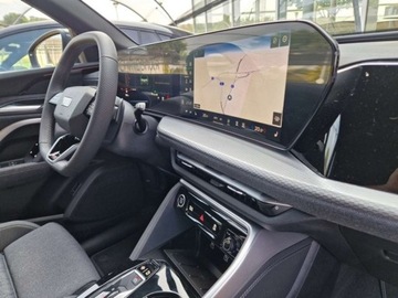 Audi 2025 AUDI Q5 TFSI quattro Sportback S line Suv 2.0 (204KM) 2025, zdjęcie 14